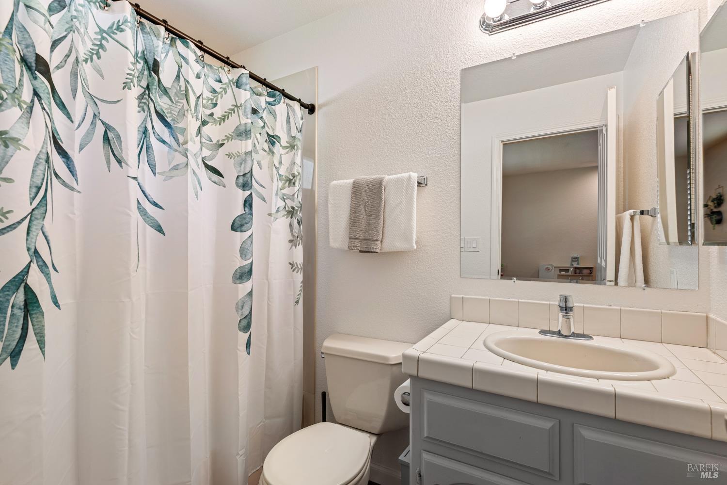 613 Isabella Court Vacaville CA 95687