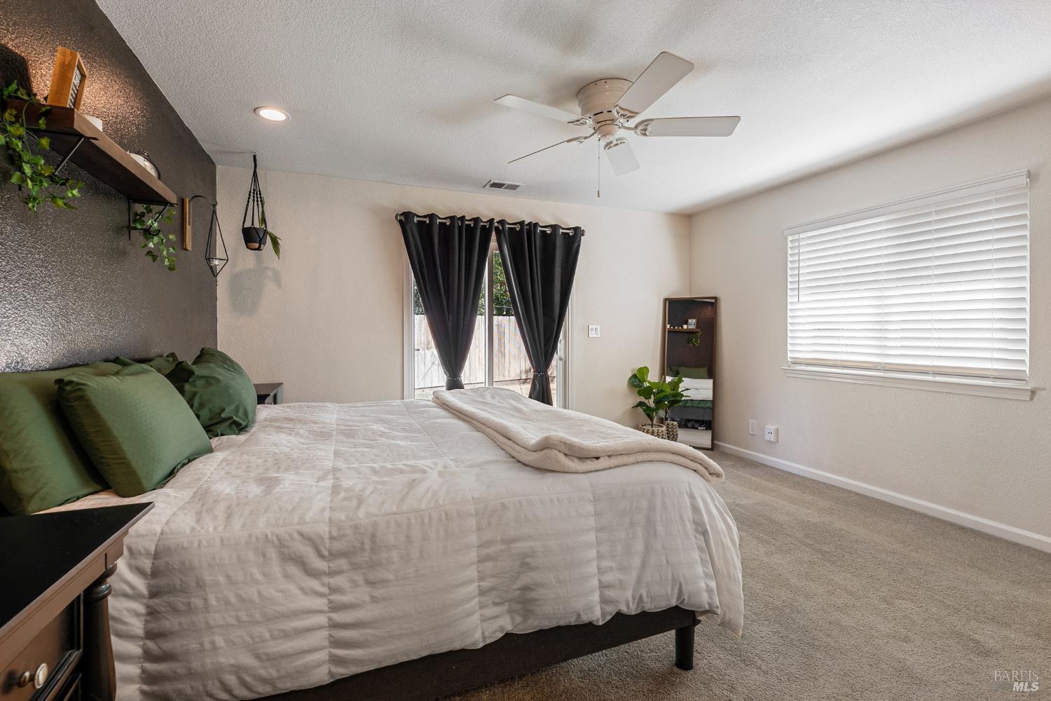 613 Isabella Court Vacaville CA 95687