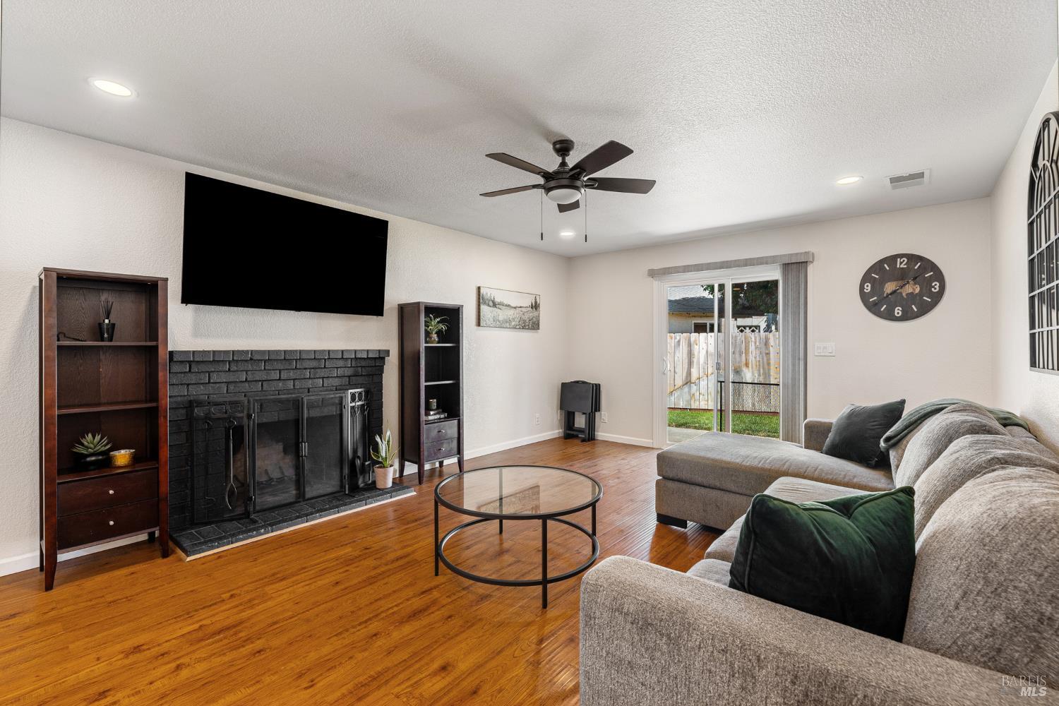 613 Isabella Court Vacaville CA 95687