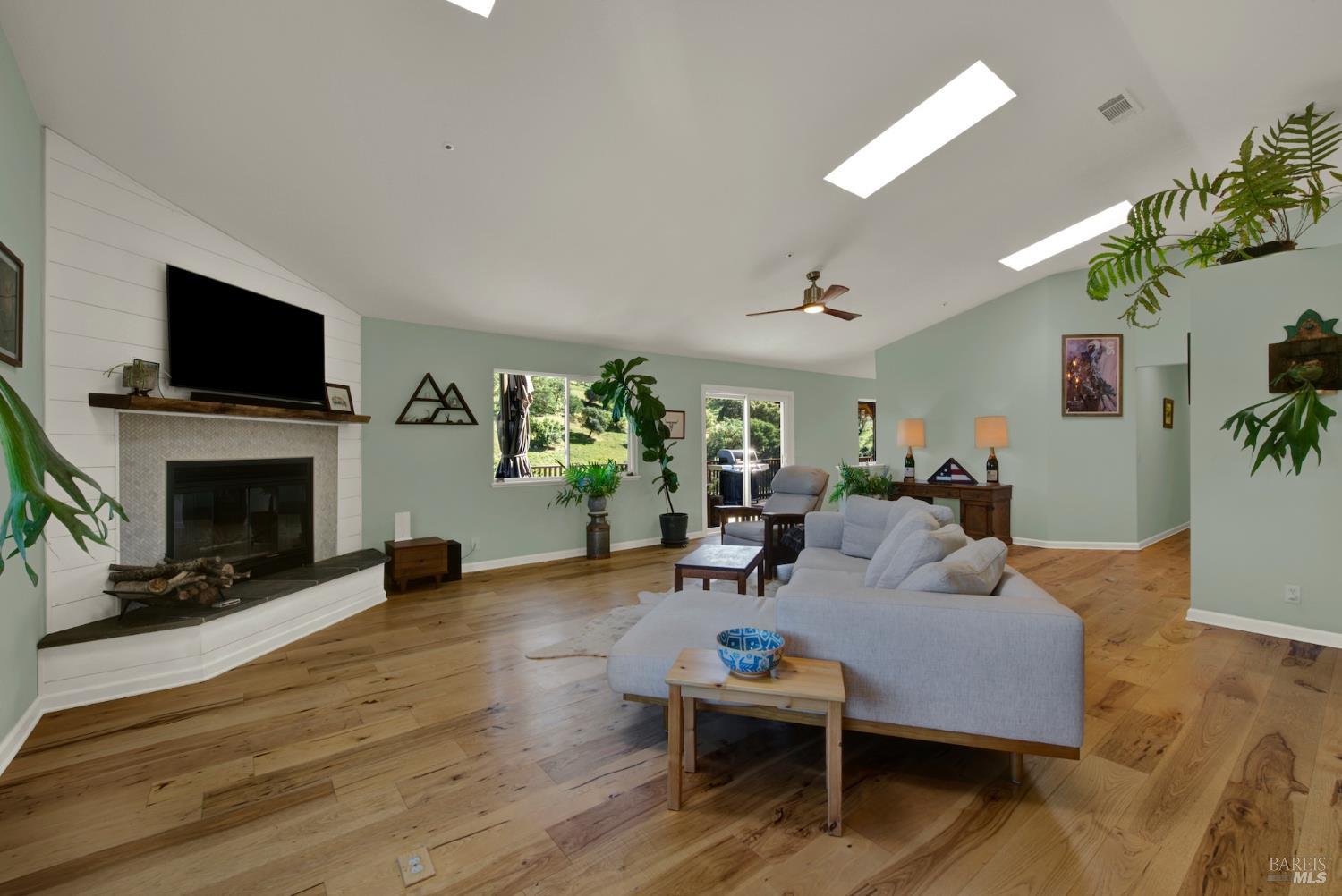 3922 Putah Ridge Trail Winters CA 95694