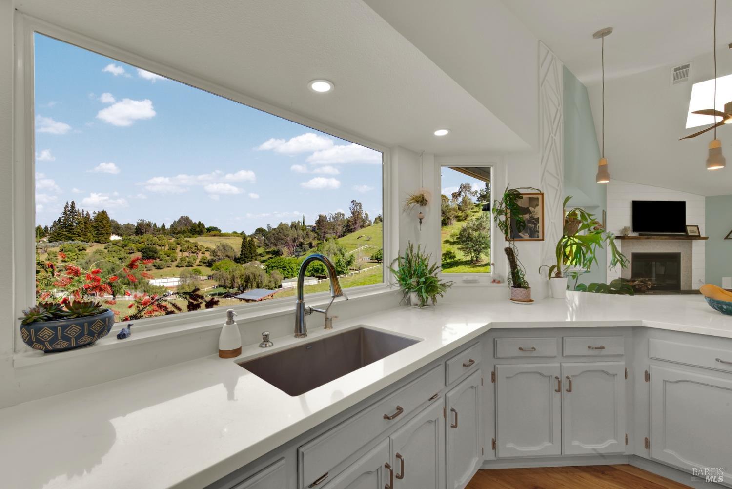 3922 Putah Ridge Trail Winters CA 95694