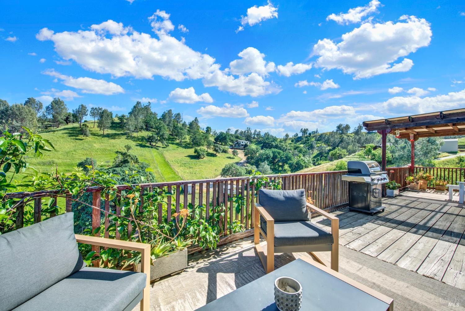 3922 Putah Ridge Trail Winters CA 95694
