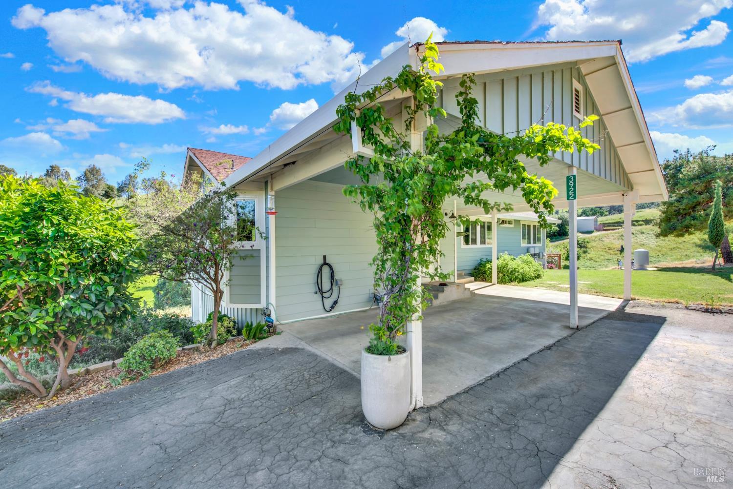 3922 Putah Ridge Trail Winters CA 95694