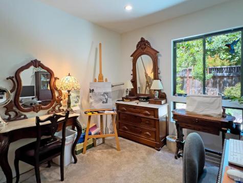 1938 Marsh Road Santa Rosa CA 95403