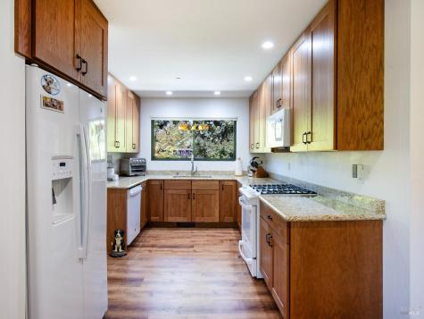 1938 Marsh Road Santa Rosa CA 95403