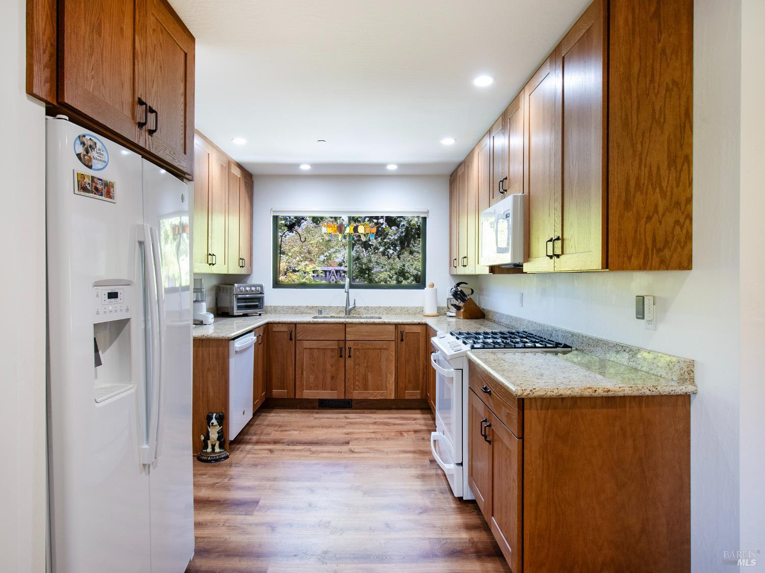 1938 Marsh Road Santa Rosa CA 95403