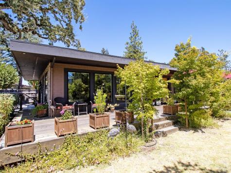 1938 Marsh Road Santa Rosa CA 95403