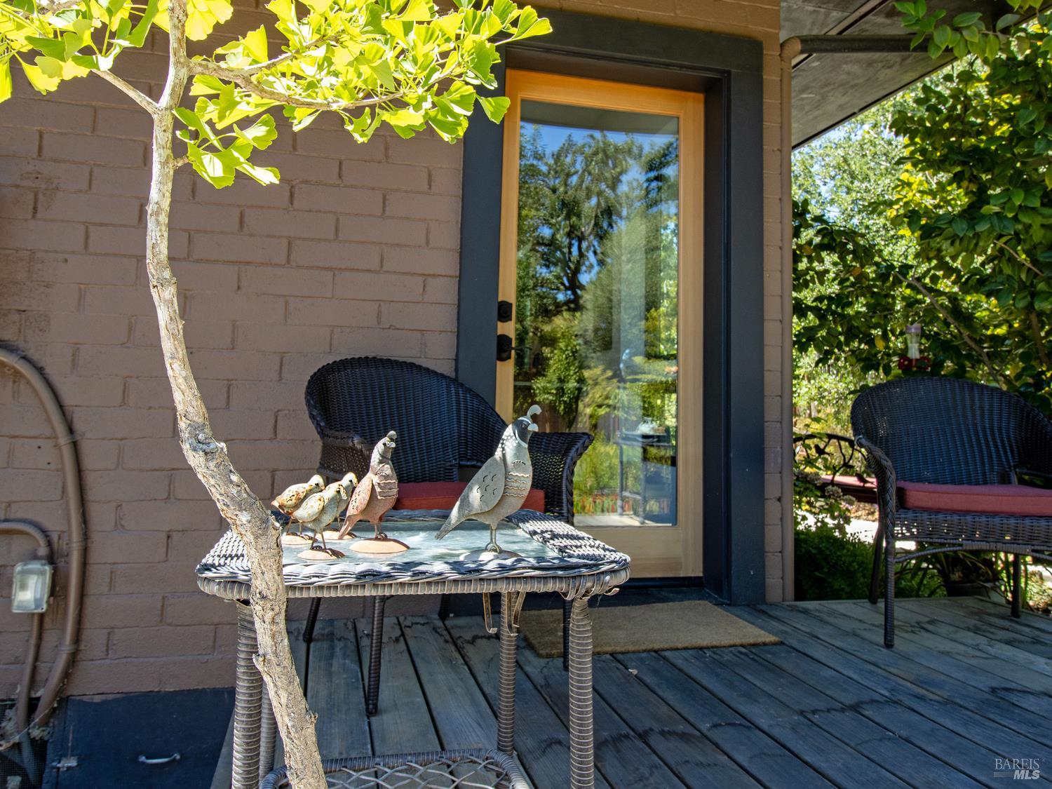 1938 Marsh Road Santa Rosa CA 95403