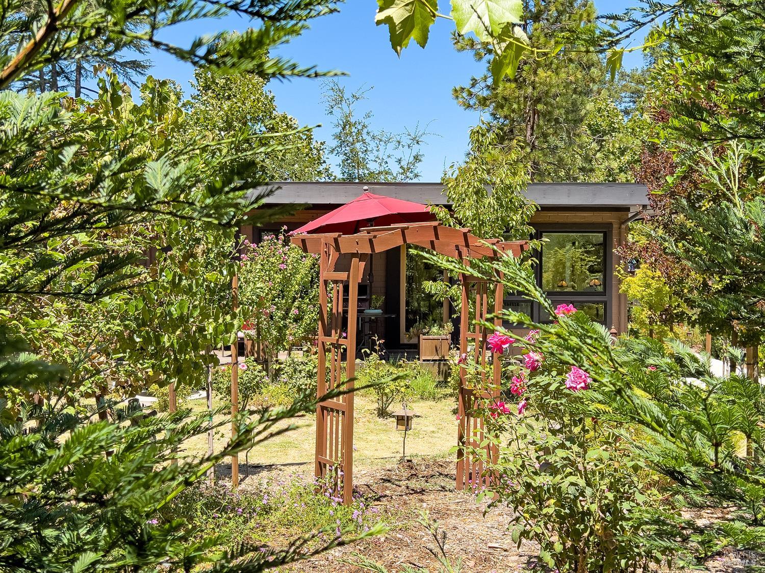 1938 Marsh Road Santa Rosa CA 95403