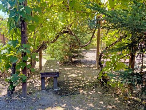 1938 Marsh Road Santa Rosa CA 95403