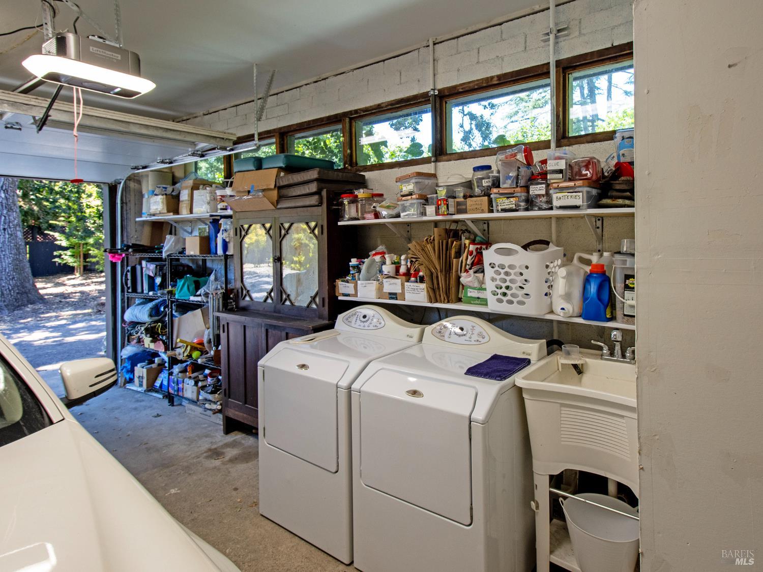 1938 Marsh Road Santa Rosa CA 95403
