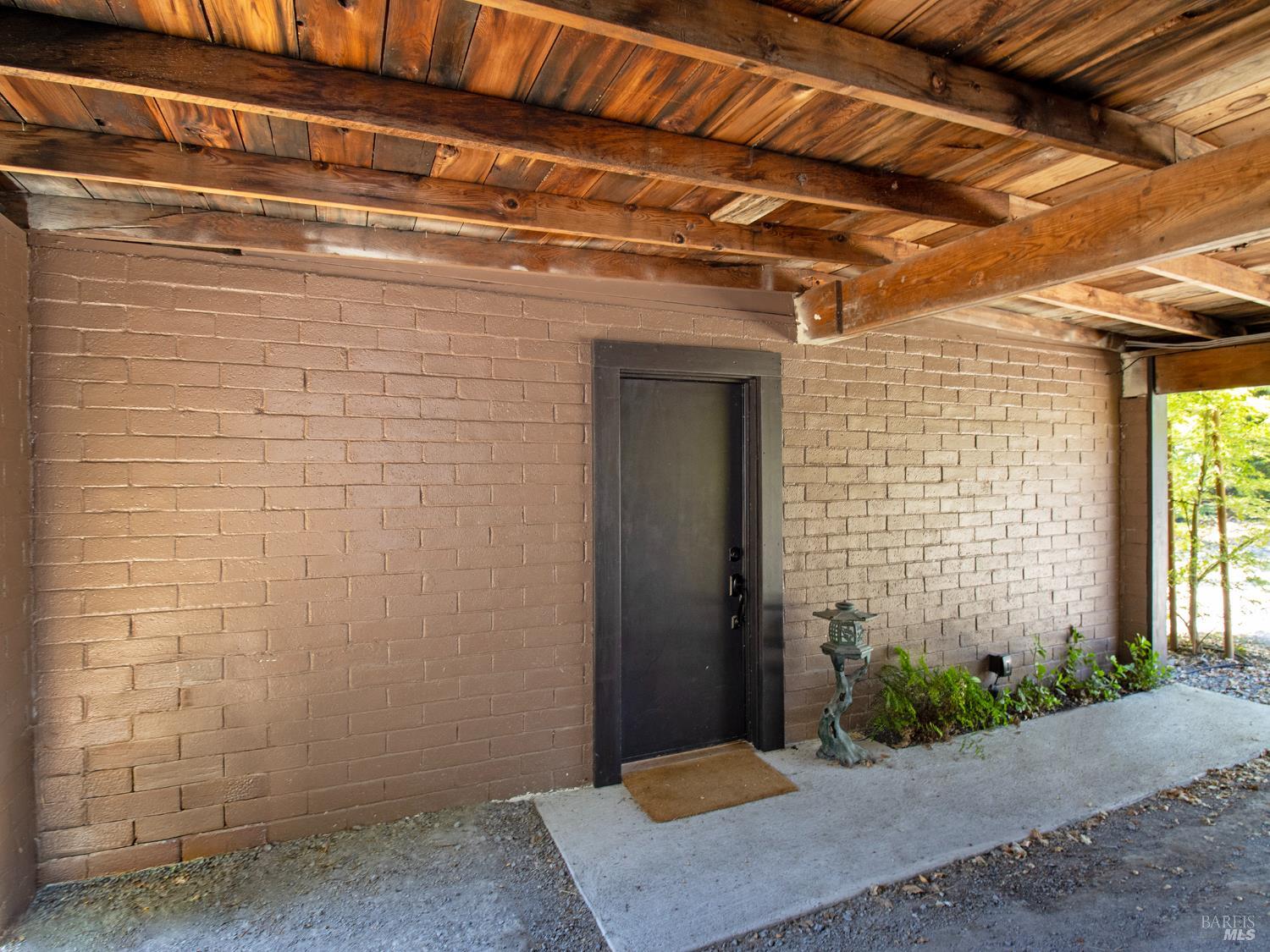 1938 Marsh Road Santa Rosa CA 95403