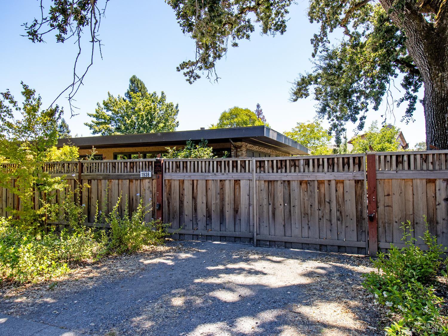 1938 Marsh Road Santa Rosa CA 95403