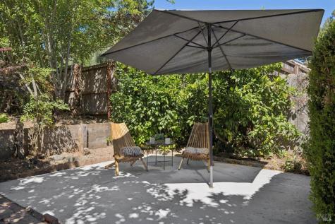 280 Neva Street Sebastopol CA 95472