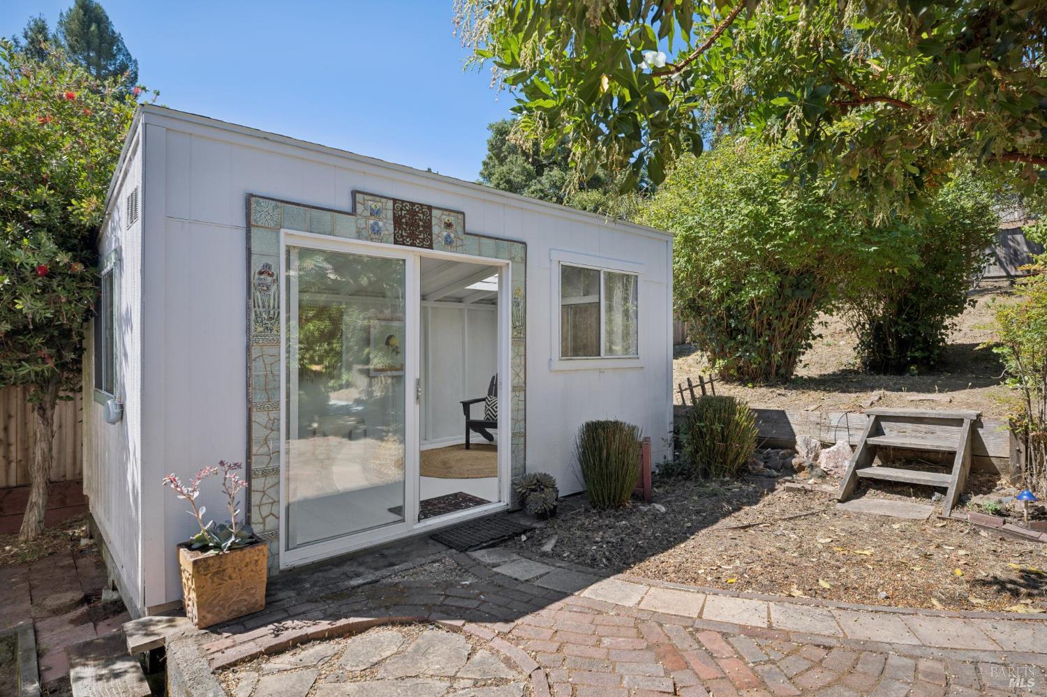 280 Neva Street Sebastopol CA 95472