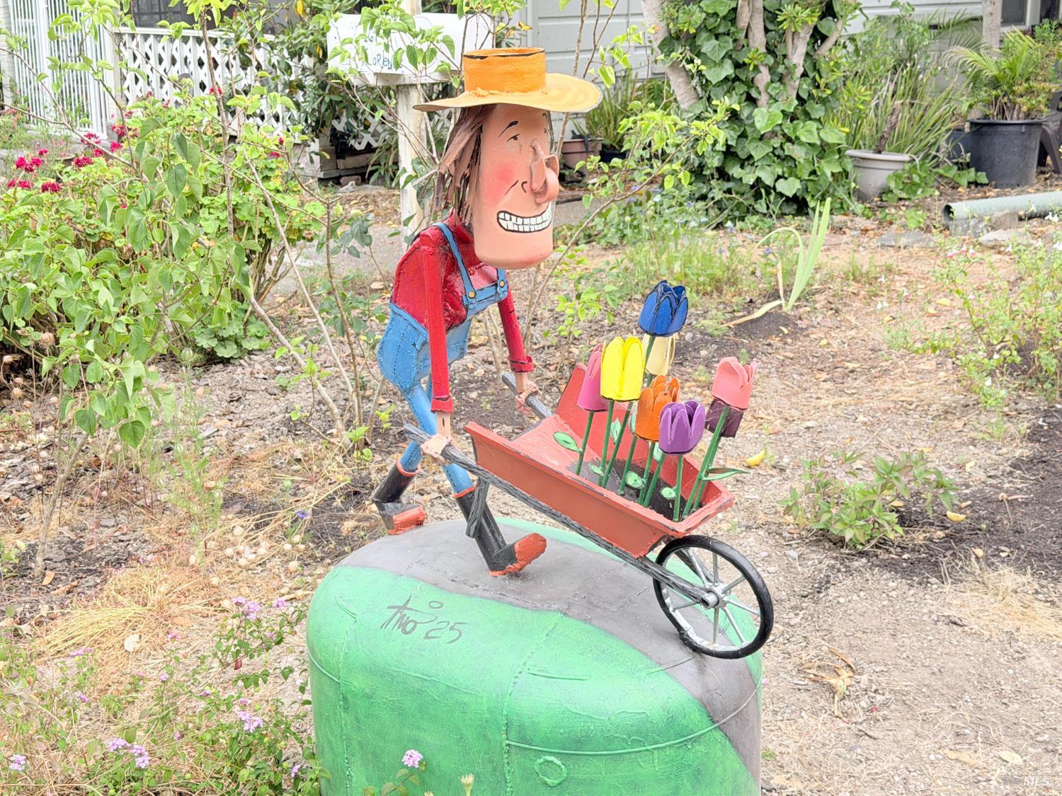 280 Neva Street Sebastopol CA 95472