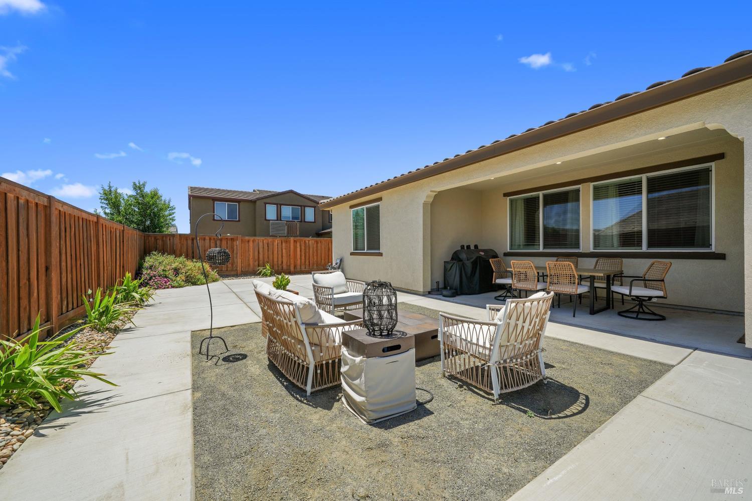 715 Farmgate Court Dixon CA 95620