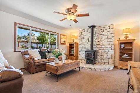 4630 Maddocks Road Sebastopol CA 95472