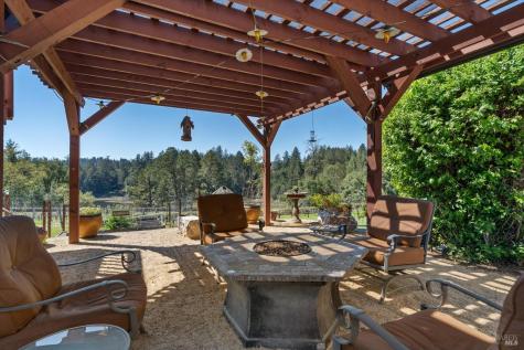 4630 Maddocks Road Sebastopol CA 95472