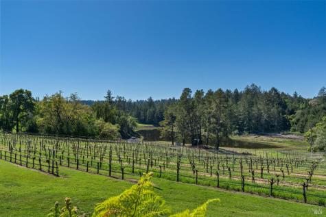 4630 Maddocks Road Sebastopol CA 95472