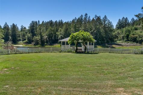 4630 Maddocks Road Sebastopol CA 95472