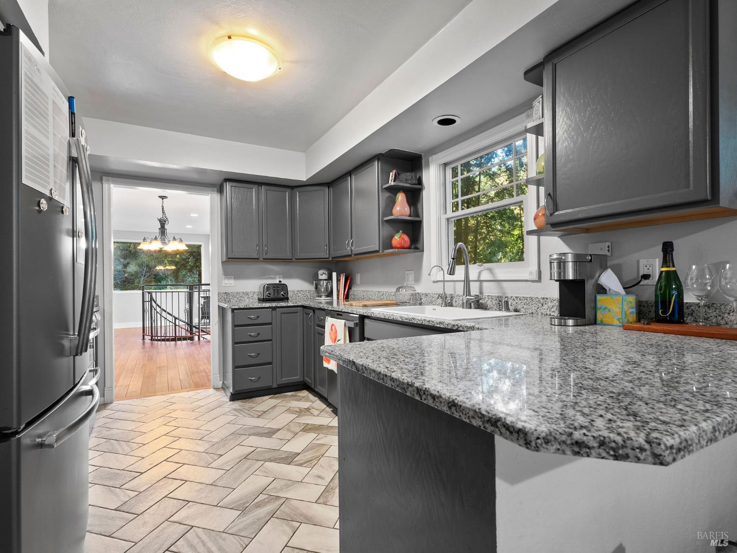 11165 Highway 116 Forestville CA 95436
