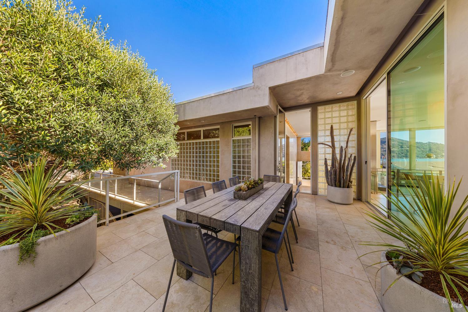 7 Linda Vista Avenue Tiburon CA 94920