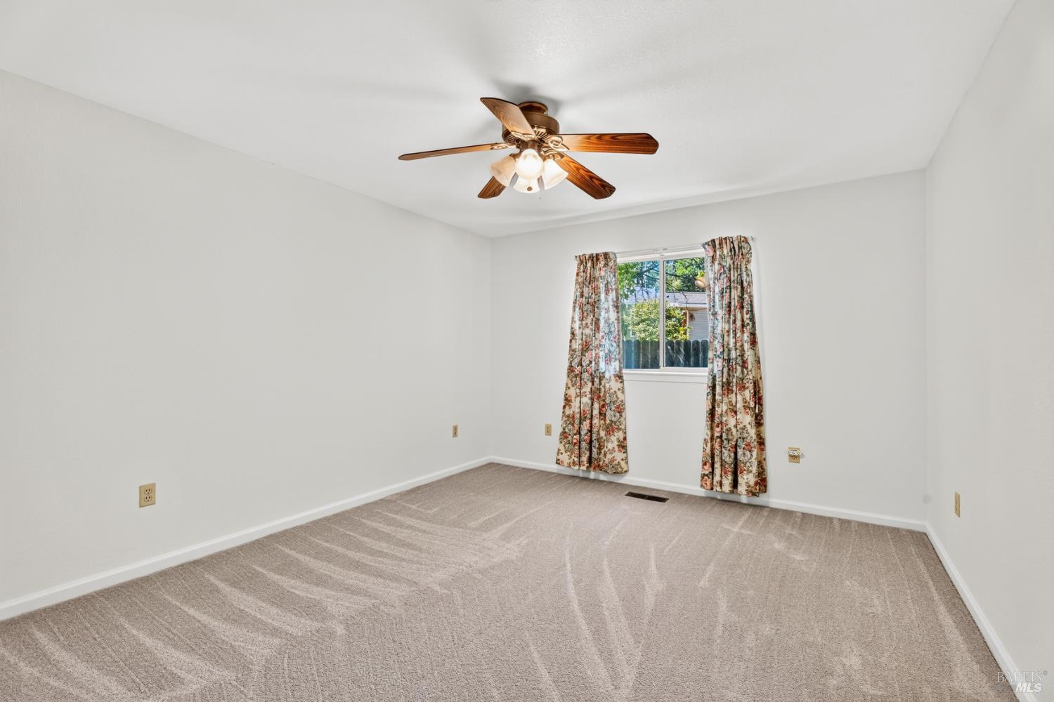 30 Mill Court Ukiah CA 95482