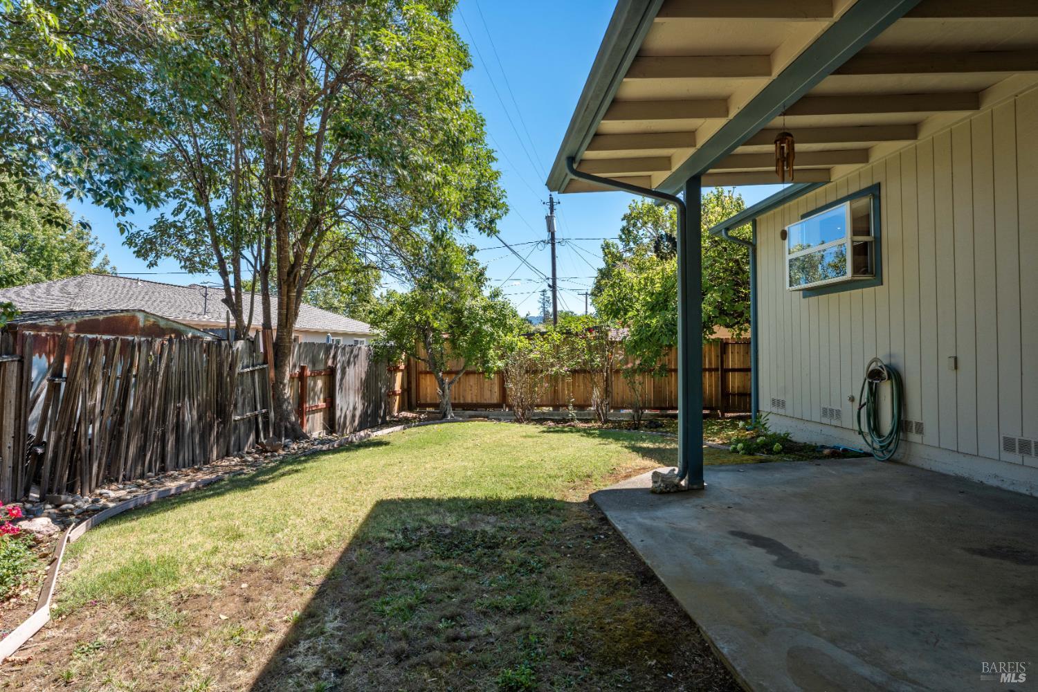 30 Mill Court Ukiah CA 95482