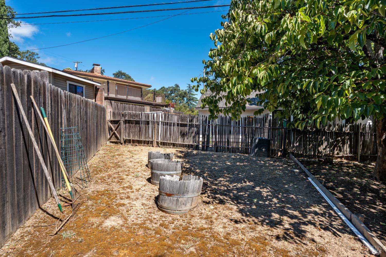 30 Mill Court Ukiah CA 95482