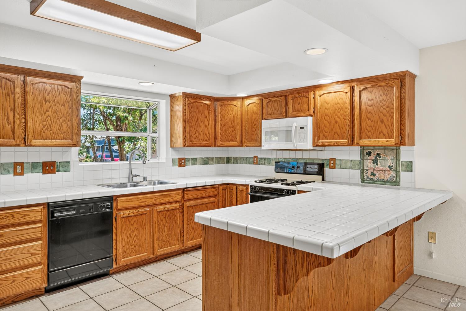 30 Mill Court Ukiah CA 95482