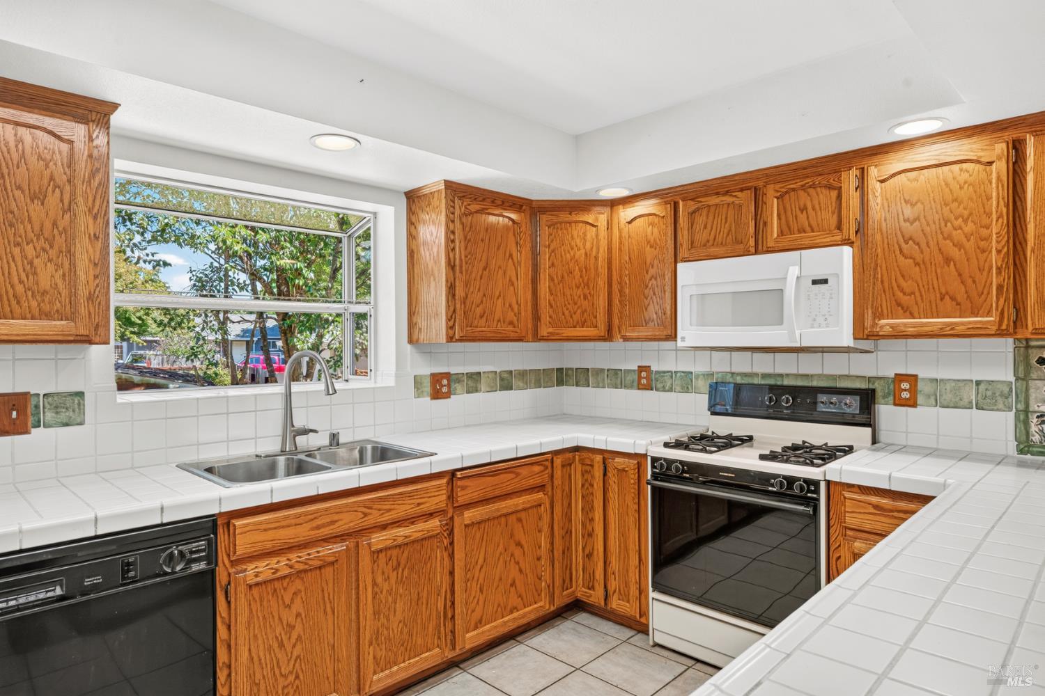 30 Mill Court Ukiah CA 95482