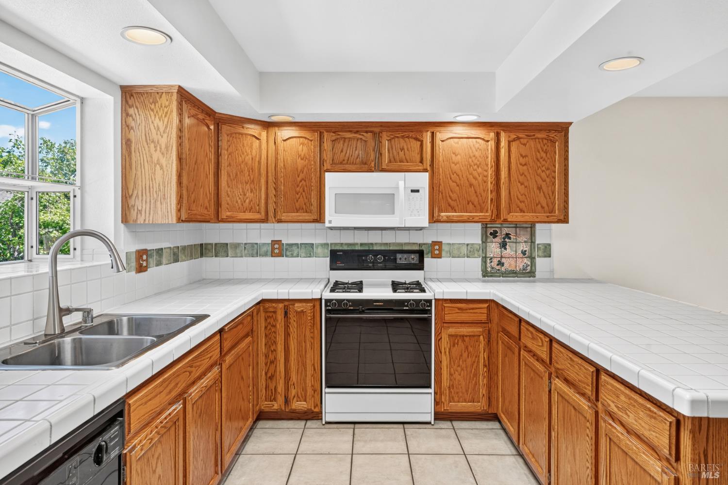 30 Mill Court Ukiah CA 95482