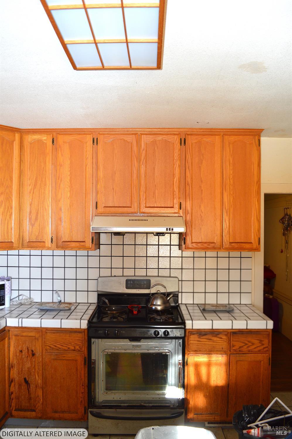1141 E 33rd Street Oakland CA 94610