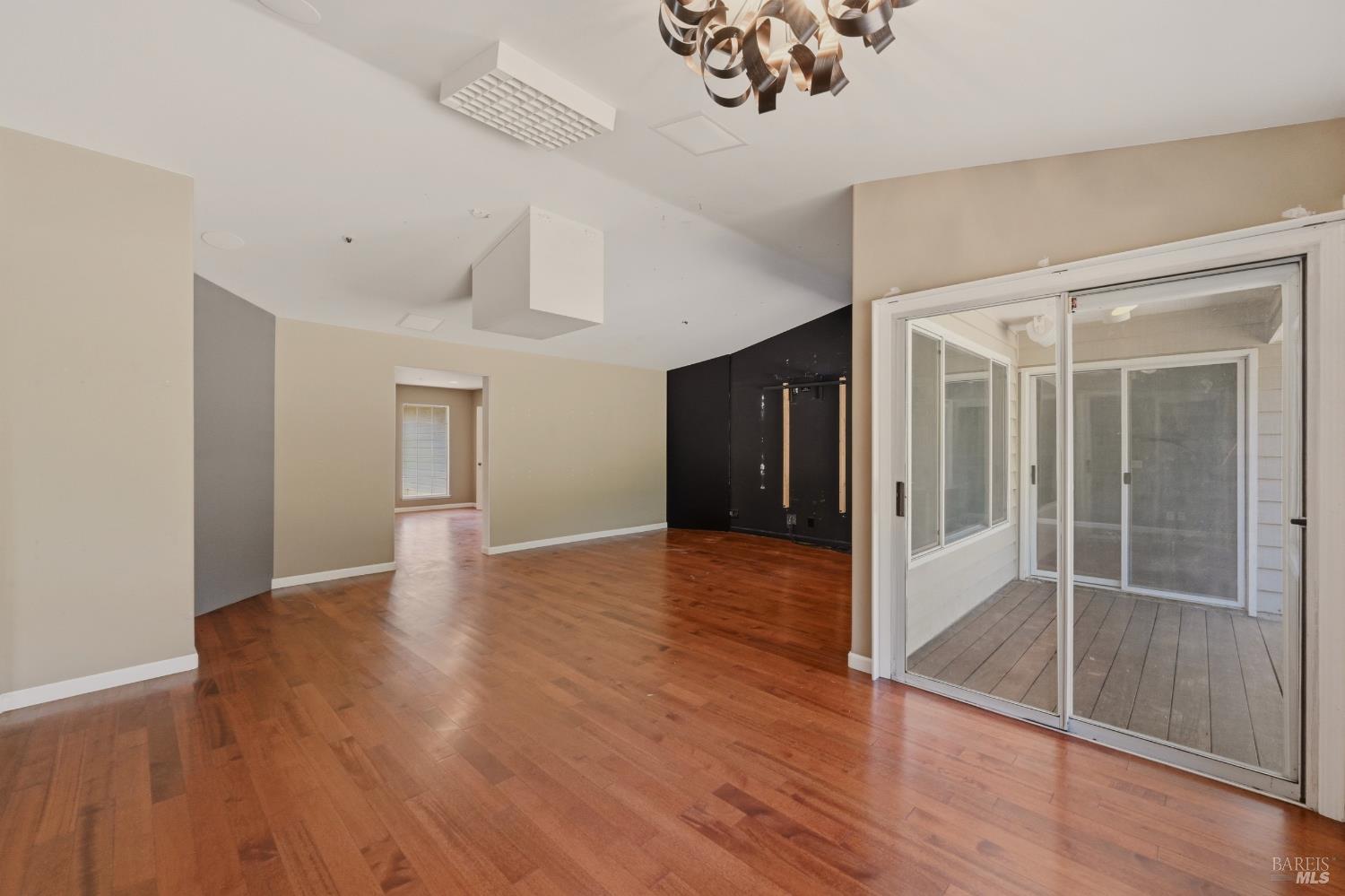 46 Clement Court Napa CA 94558