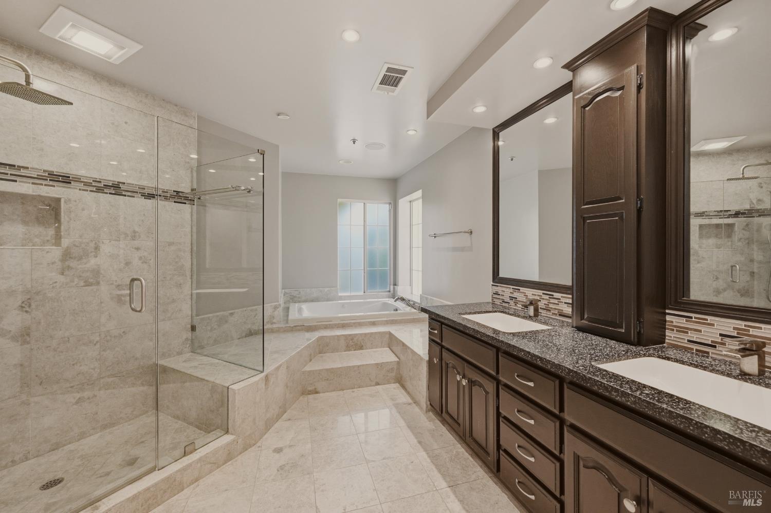 46 Clement Court Napa CA 94558