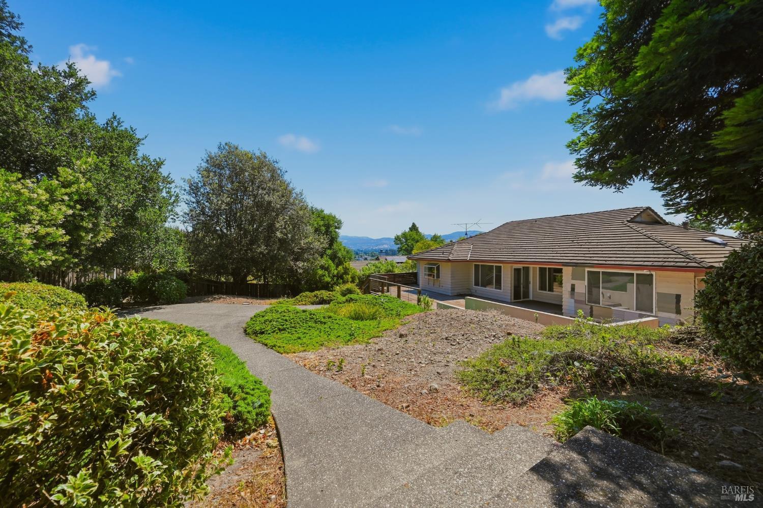 46 Clement Court Napa CA 94558