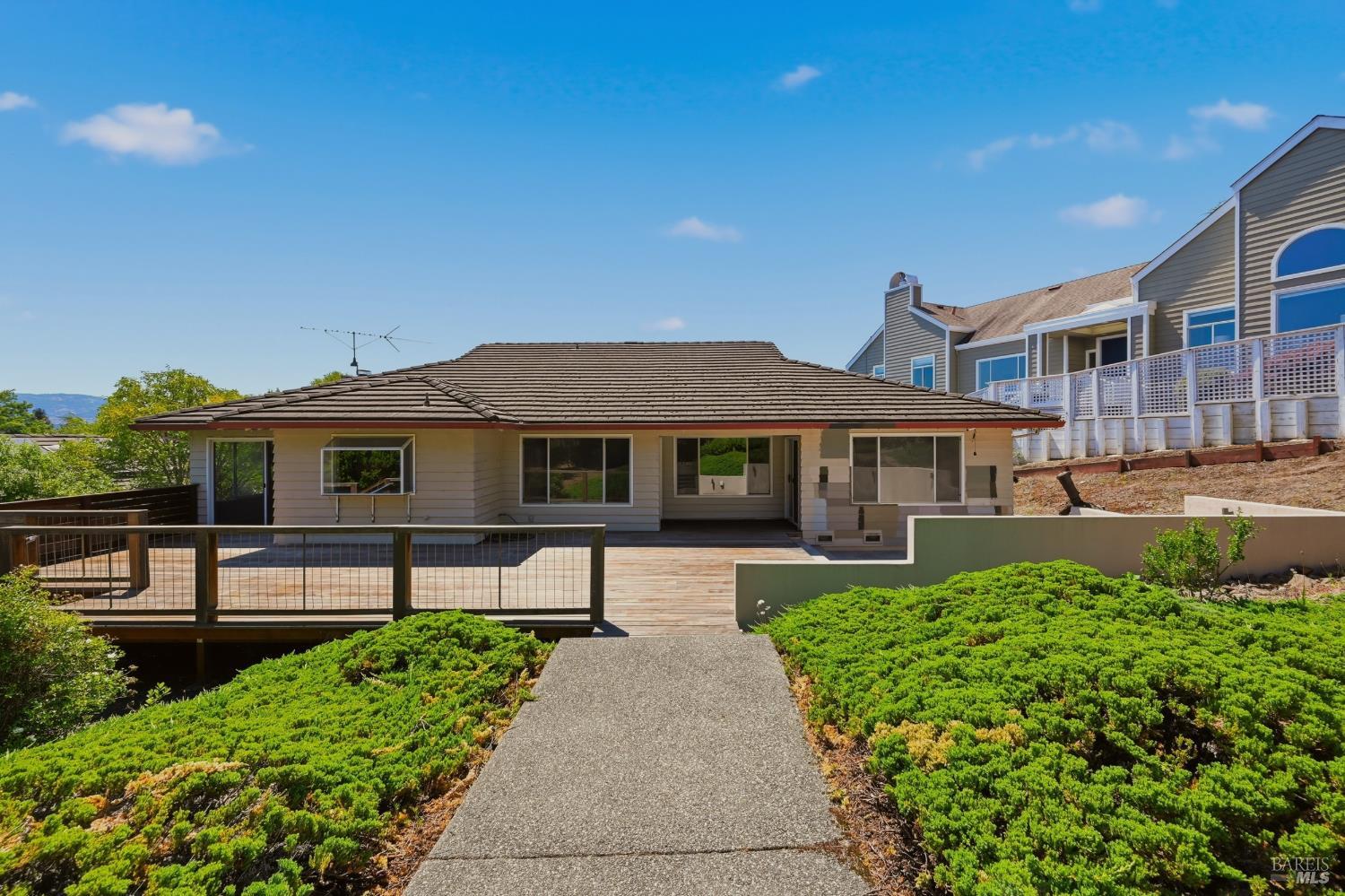 46 Clement Court Napa CA 94558