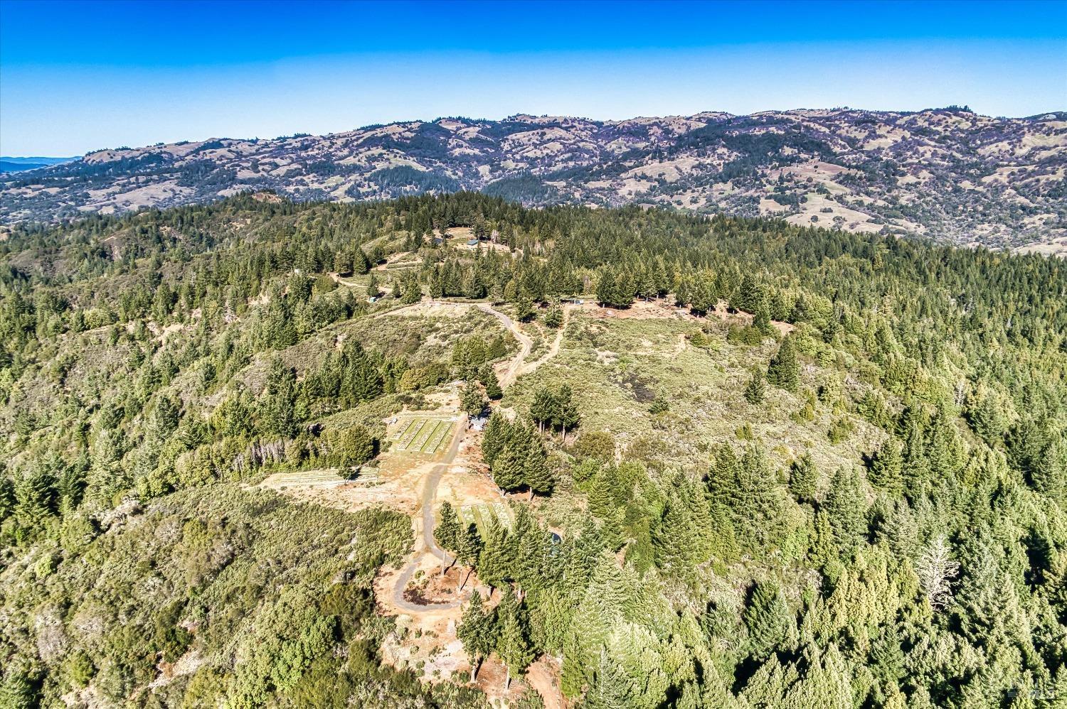 28110-28150 Elkhorn Road Yorkville CA 95494