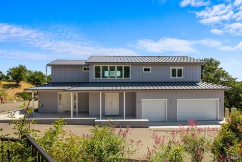 1616 Redwood Hill Road Santa Rosa CA 95404