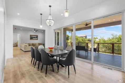 1616 Redwood Hill Road Santa Rosa CA 95404