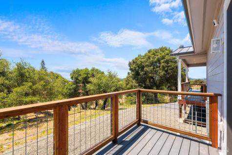 1616 Redwood Hill Road Santa Rosa CA 95404