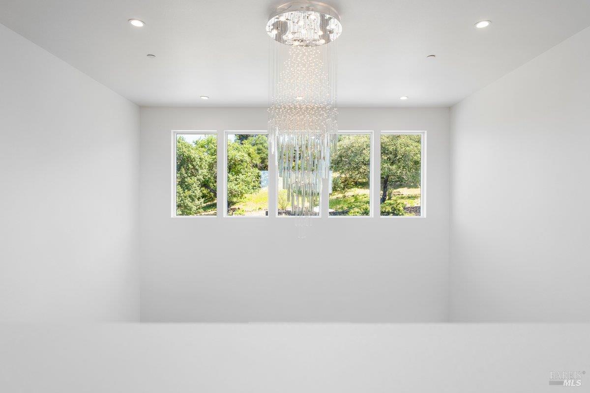 1616 Redwood Hill Road Santa Rosa CA 95404