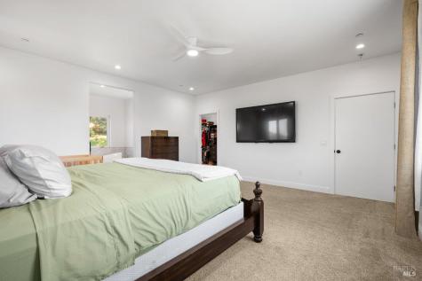 1616 Redwood Hill Road Santa Rosa CA 95404