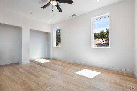 1616 Redwood Hill Road Santa Rosa CA 95404