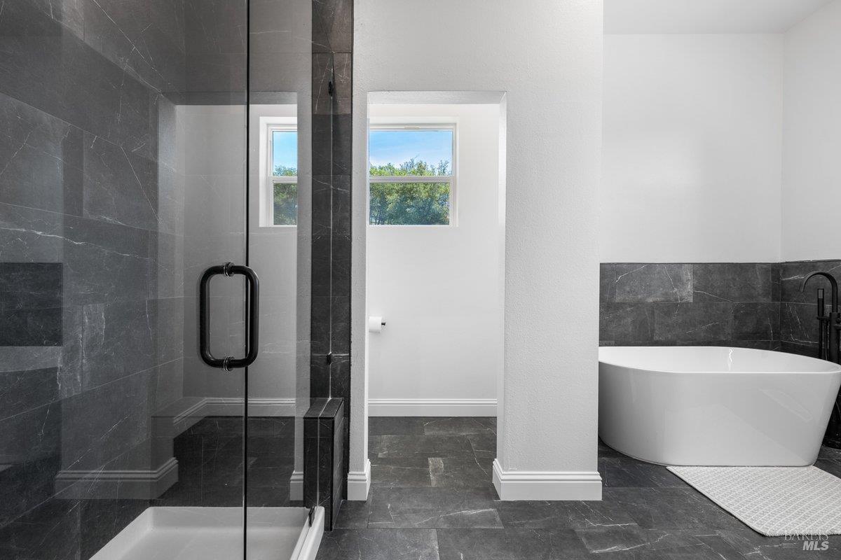 1616 Redwood Hill Road Santa Rosa CA 95404