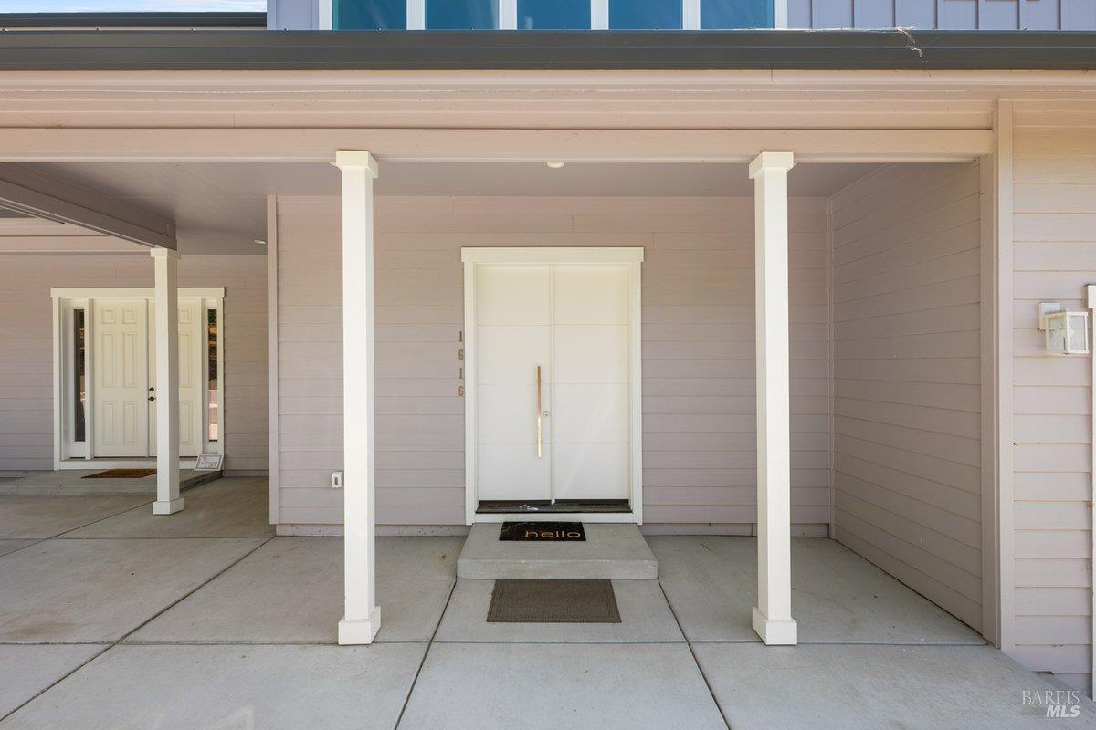 1616 Redwood Hill Road Santa Rosa CA 95404