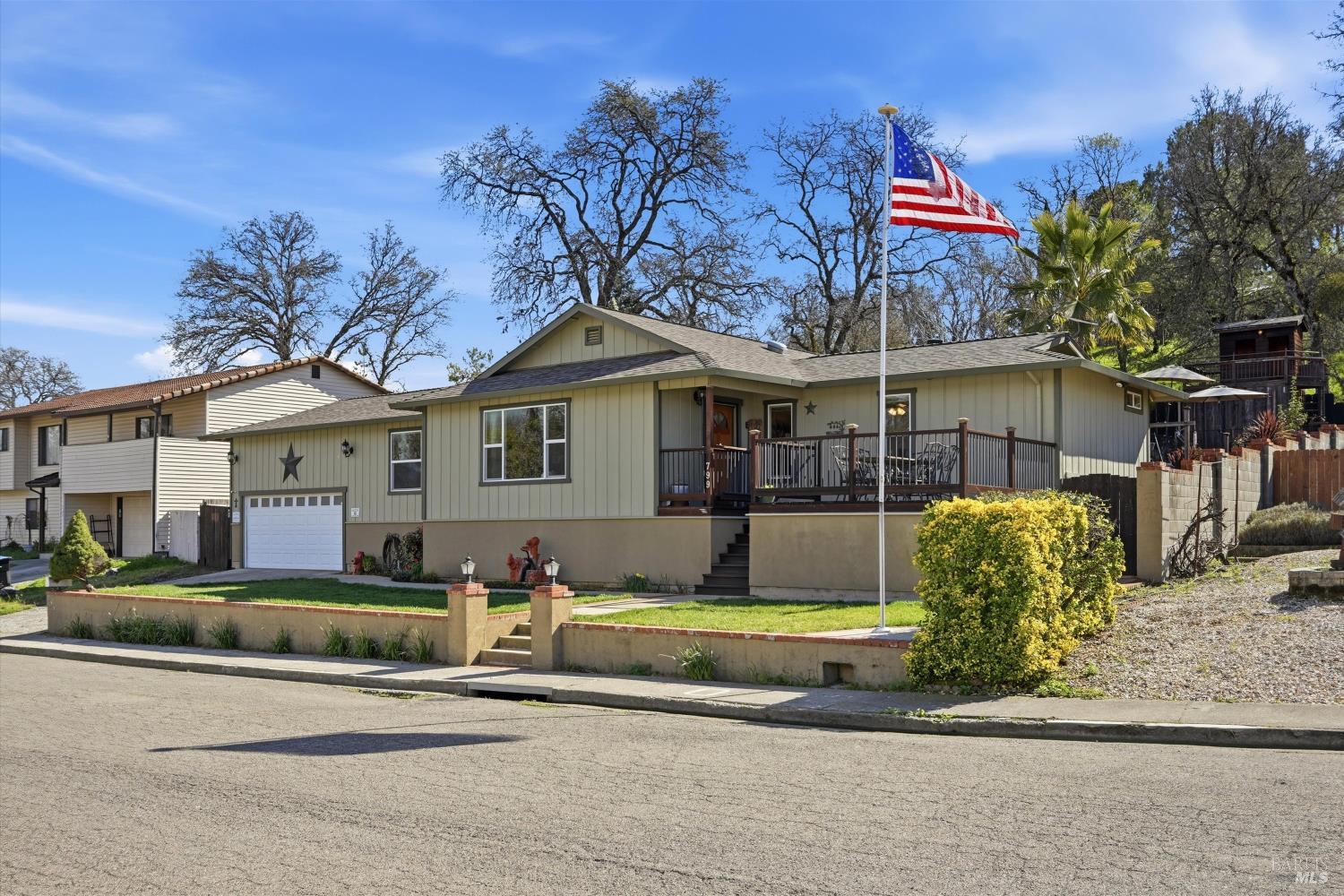 799 19th Street Lakeport CA 95453