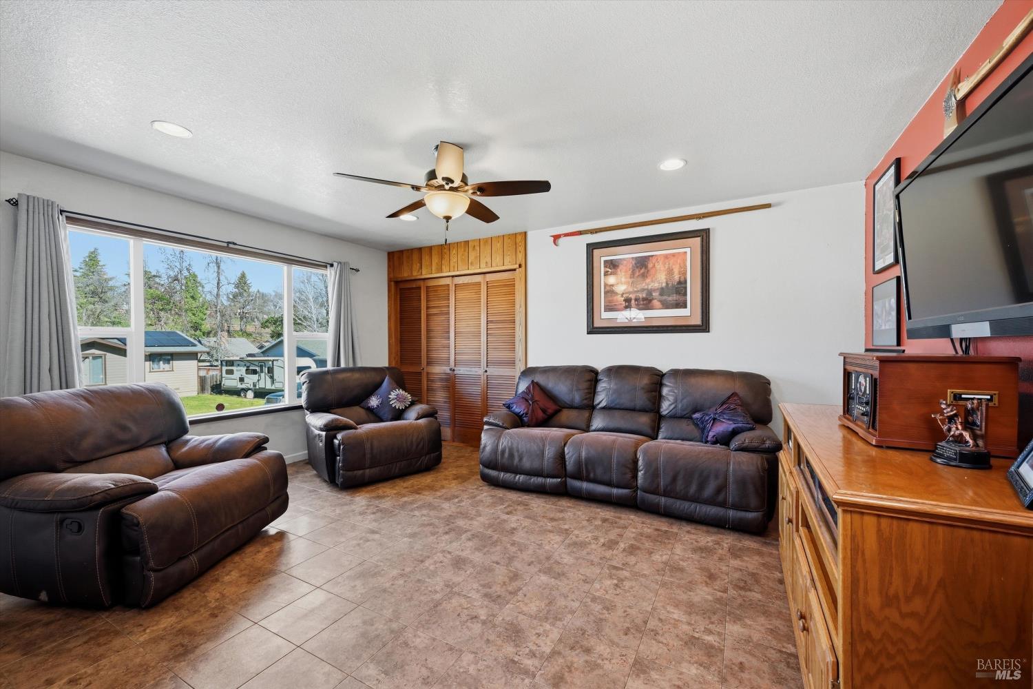 799 19th Street Lakeport CA 95453