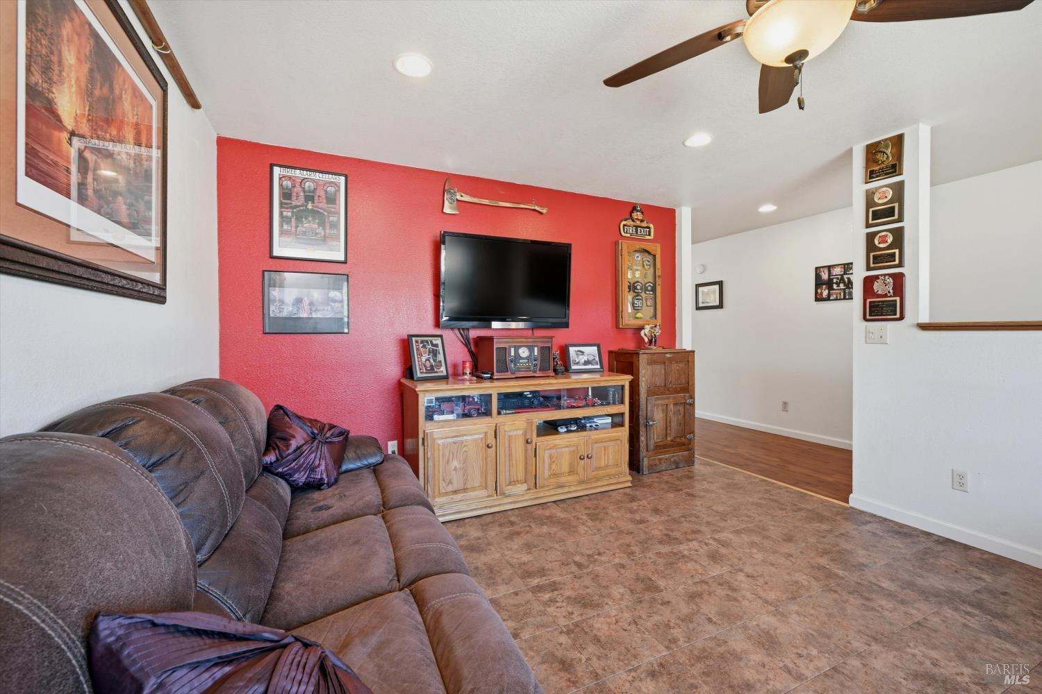 799 19th Street Lakeport CA 95453